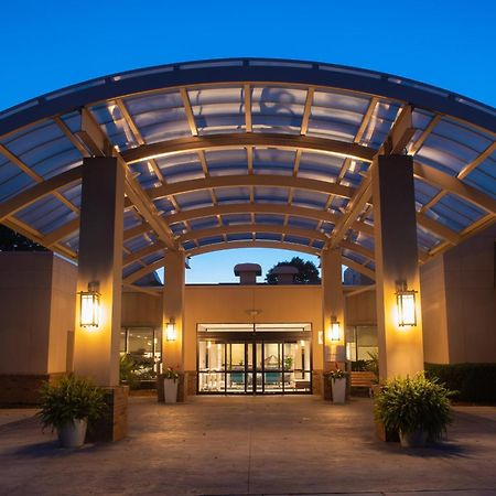 Sheraton Milwaukee Brookfield Exteriör bild