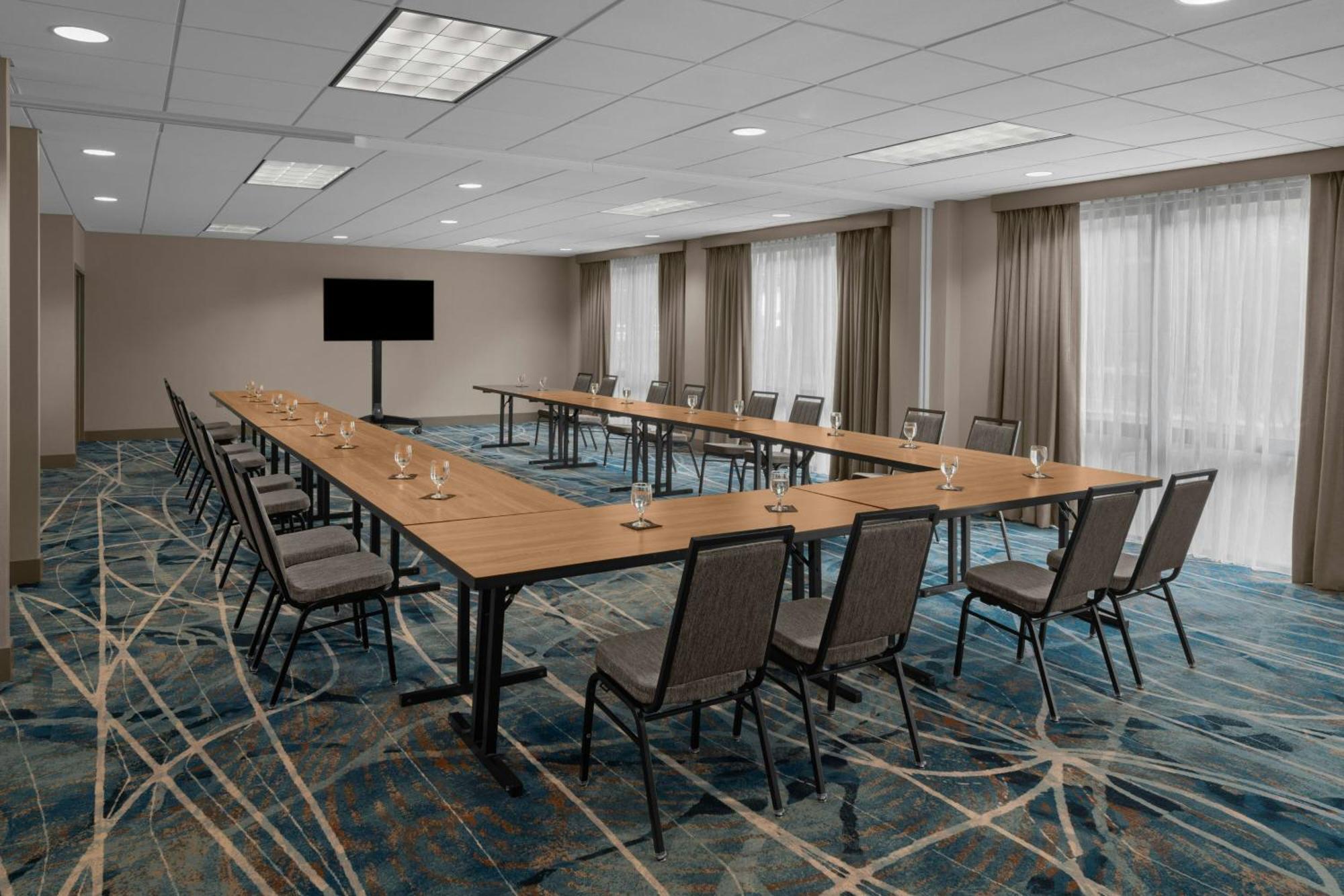 Sheraton Milwaukee Brookfield Exteriör bild