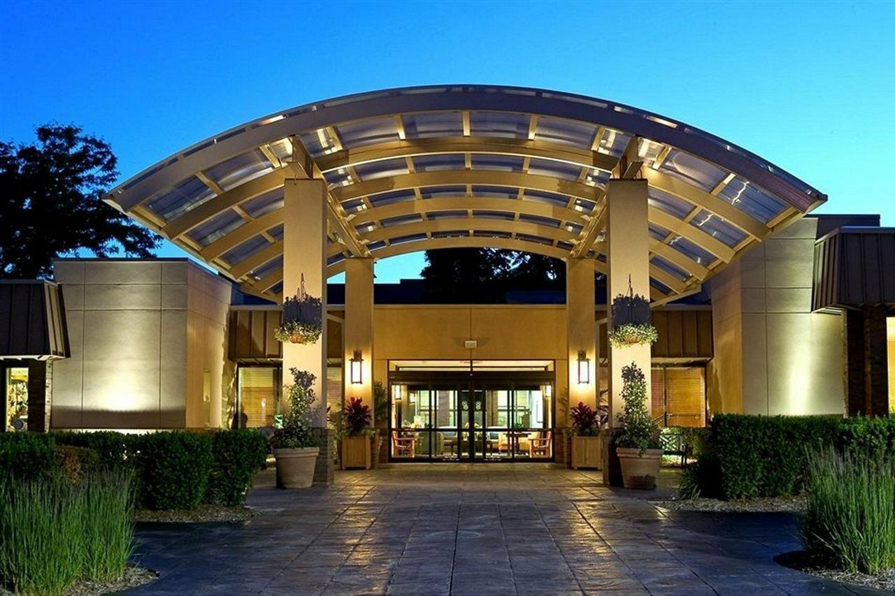 Sheraton Milwaukee Brookfield Exteriör bild